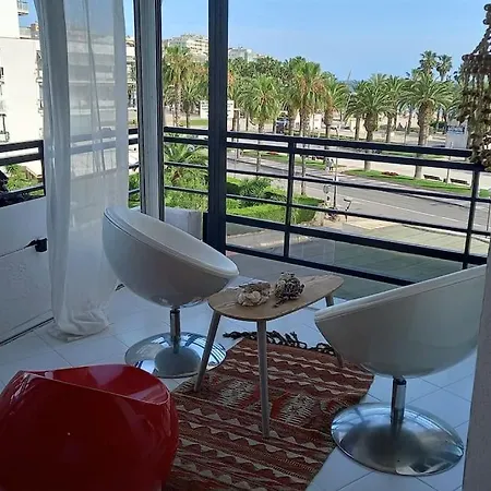 Precioso Primera Linea De Playa Apartment